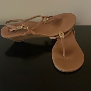 ISO Tory Burch 7.5
